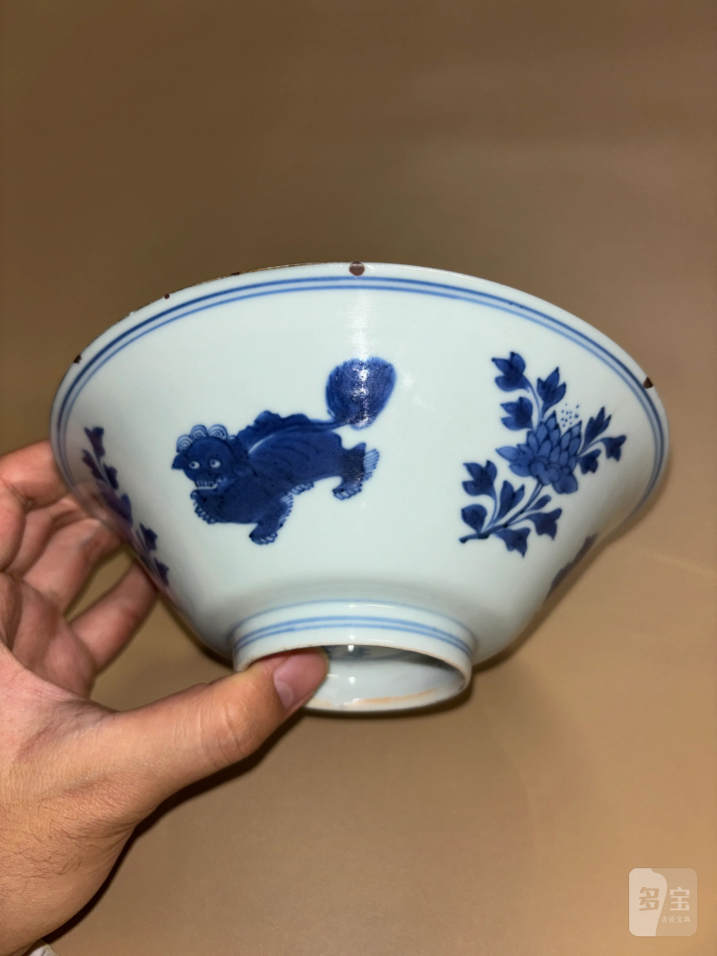 清康熙 青花狮子花卉纹碗 - 图3